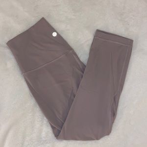 Lululemon leggings